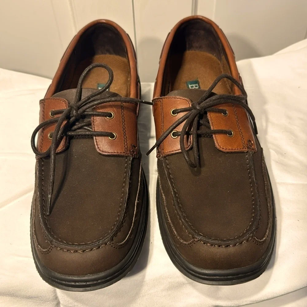 Bass Men's Brown Leather Loafers like new!